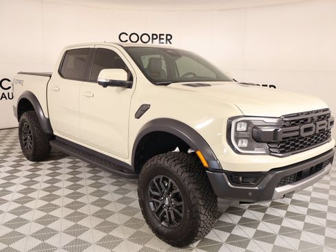Used 2025 Ford Ranger Raptor AWD/4WD image 1