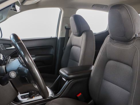 Used 2018 Chevrolet Colorado LT image 24