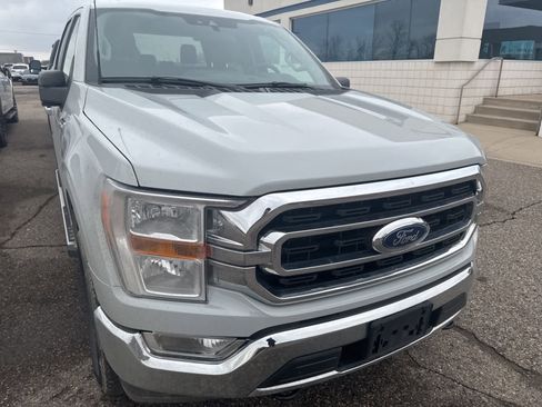 Used 2023 Ford F150 XLT w/ XTR Package image 8