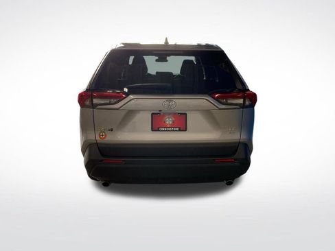 Used 2025 Toyota RAV4 LE AWD/4WD image 17