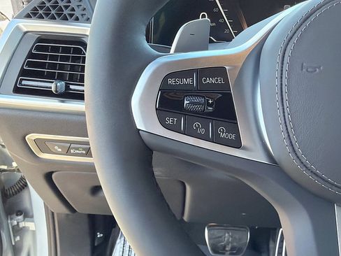 New 2027 BMW X7 xDrive40i image 38