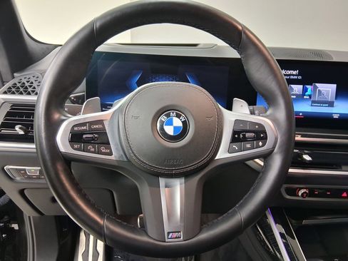 Certified 2023 BMW X7 xDrive40i w/ M Sport Package AWD/4WD image 15