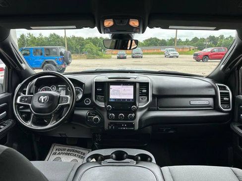 Certified 2024 RAM 2500 Big Horn AWD/4WD image 36