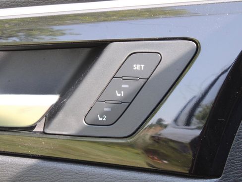 New 2025 Mitsubishi Outlander SEL image 22