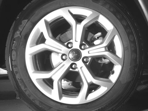 Used 2025 Jeep Compass Latitude image 15