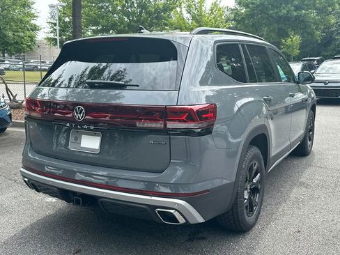 New 2026 Volkswagen Atlas Peak Edition AWD/4WD image 7