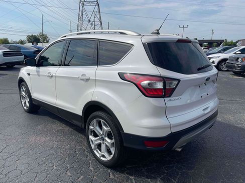 Used 2018 Ford Escape Titanium AWD/4WD image 5