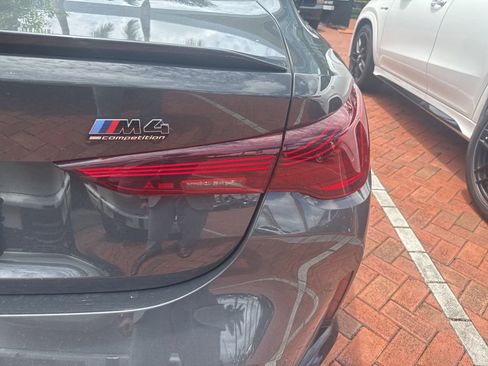 Used 2025 BMW M4 Competition RWD image 10