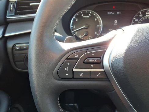 Certified 2023 INFINITI QX50 Luxe image 22