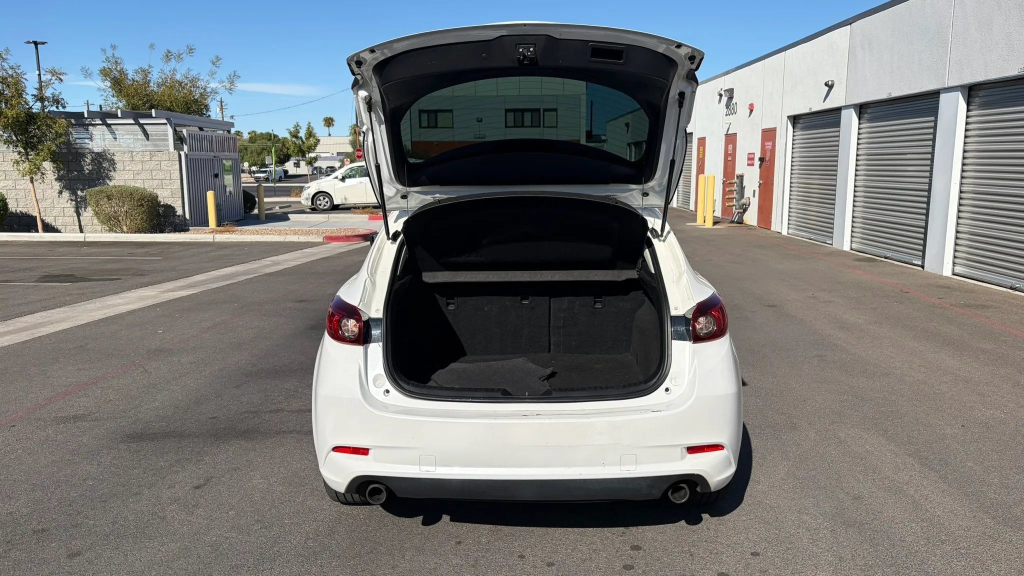 Used 2017 MAZDA MAZDA3 Touring FWD image 12