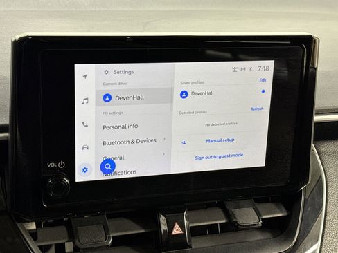 Used 2023 Toyota Corolla LE image 23