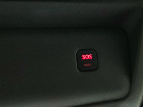 Used 2022 Nissan Frontier PRO-4X w/ Off-Road Protection Package image 35