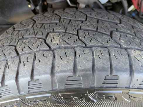 Used 2021 Ford Ranger XLT w/ Equipment Group 302A High image 11