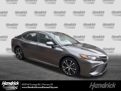 Used 2019 Toyota Camry SE