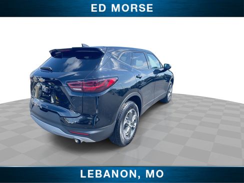 Certified 2025 Chevrolet Blazer LT FWD image 8