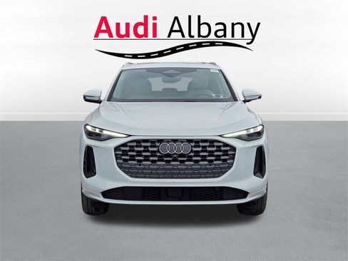 Used 2025 Audi Q5 Premium Plus image 9