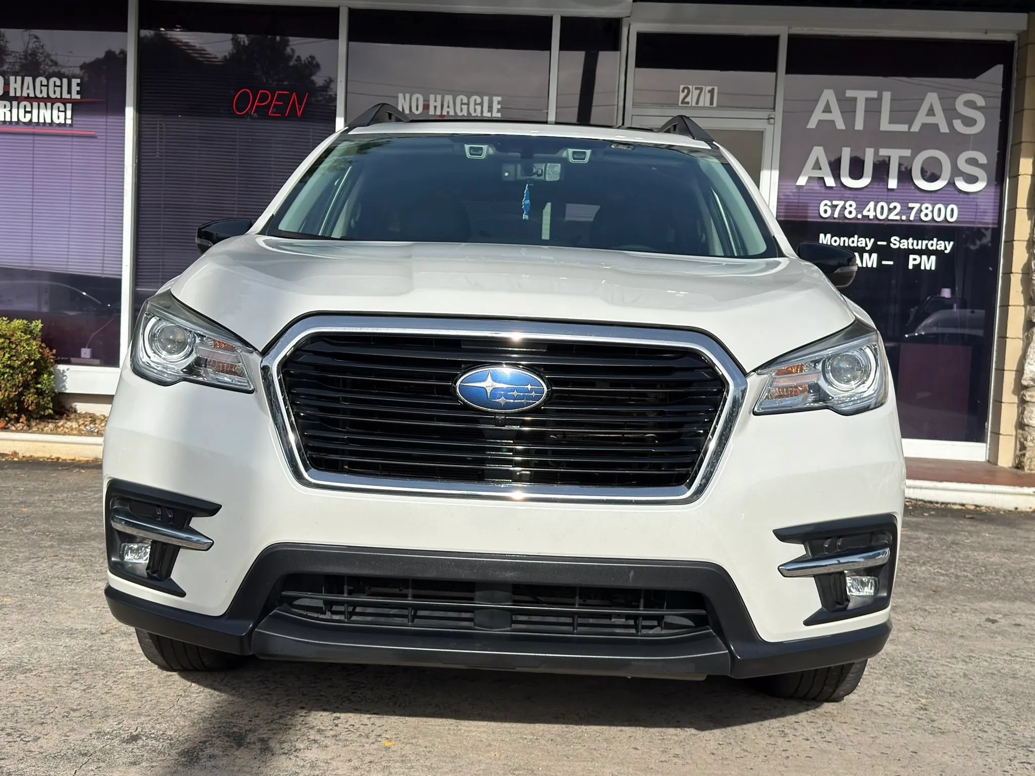 Used 2022 Subaru Ascent Touring AWD/4WD image 4