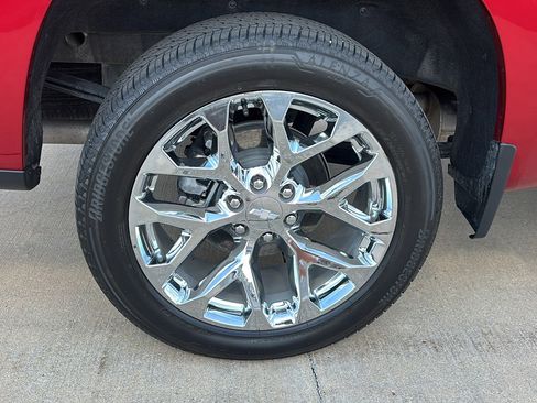 Used 2024 Chevrolet Silverado 1500 High Country w/ High Country Premium Package image 11