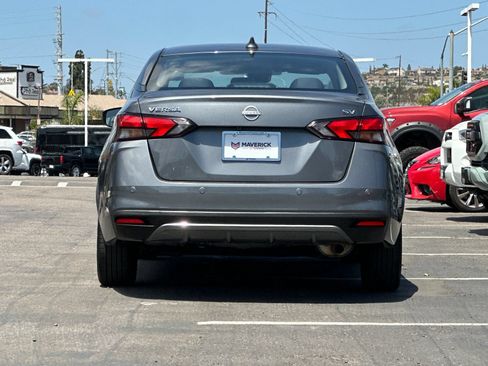 Used 2024 Nissan Versa SV FWD image 4