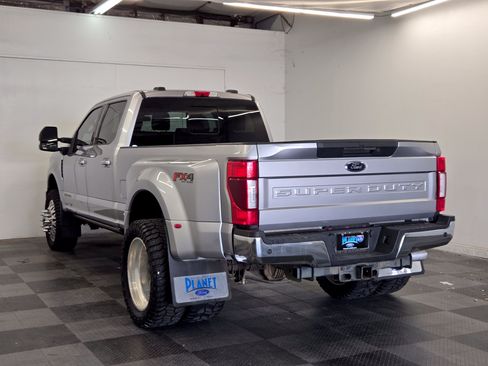 Used 2021 Ford F350 Lariat w/ Lariat Ultimate Package AWD/4WD image 5