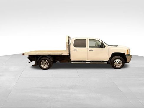 Used 2013 Chevrolet Silverado 3500 LT w/ Interior Plus Package AWD/4WD image 2