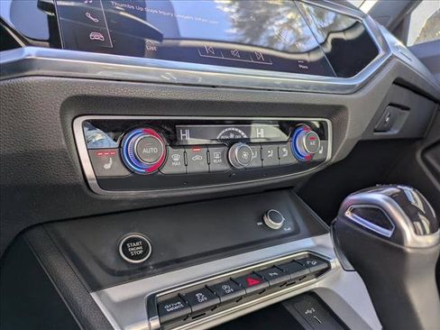 Used 2023 Audi Q3 2.0T Premium image 13