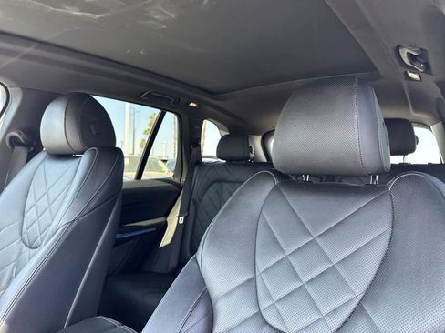 Used 2023 BMW X5 xDrive45e image 25