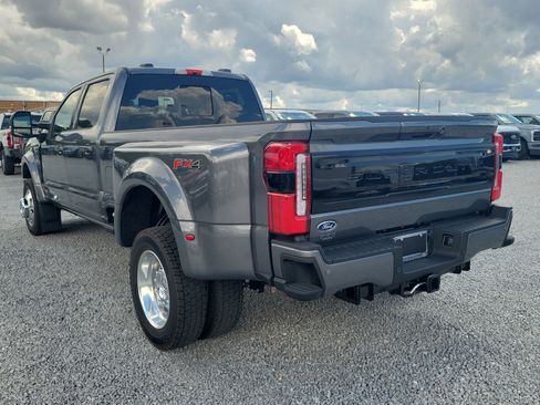 New 2026 Ford F450 Platinum w/ FX4 Off-Road Package image 6