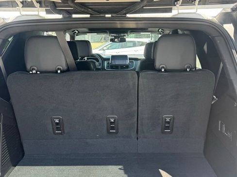 Certified 2023 GMC Yukon AT4 w/ AT4 Premium Package AWD/4WD image 9