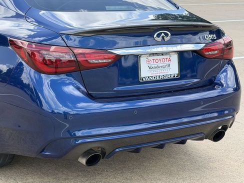 Used 2019 INFINITI Q50 Sport w/ Carbon Fiber Package RWD image 6