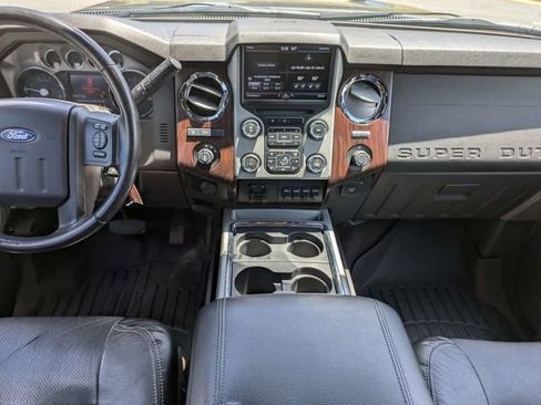 Used 2014 Ford F250 Lariat w/ Lariat Interior Package AWD/4WD image 15