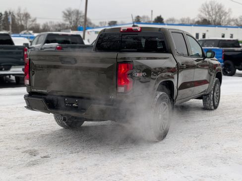 Used 2023 Chevrolet Colorado LT w/ LT Convenience Package II image 8