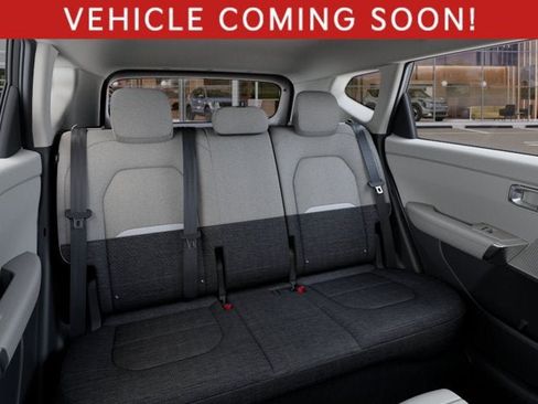 New 2027 Kia Seltos LX AWD/4WD image 16