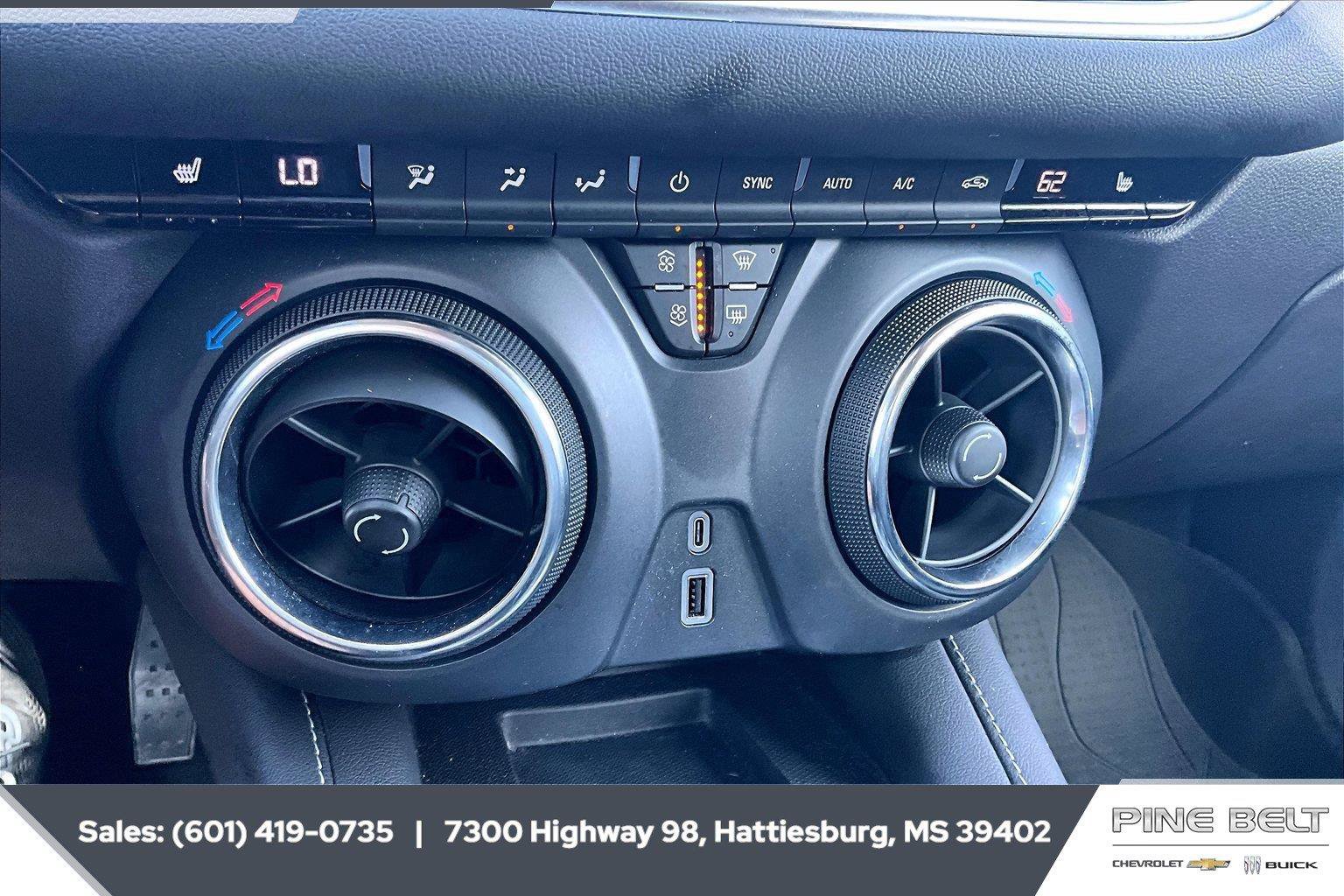 Used 2024 Chevrolet Blazer LT w/ Convenience Package FWD image 24