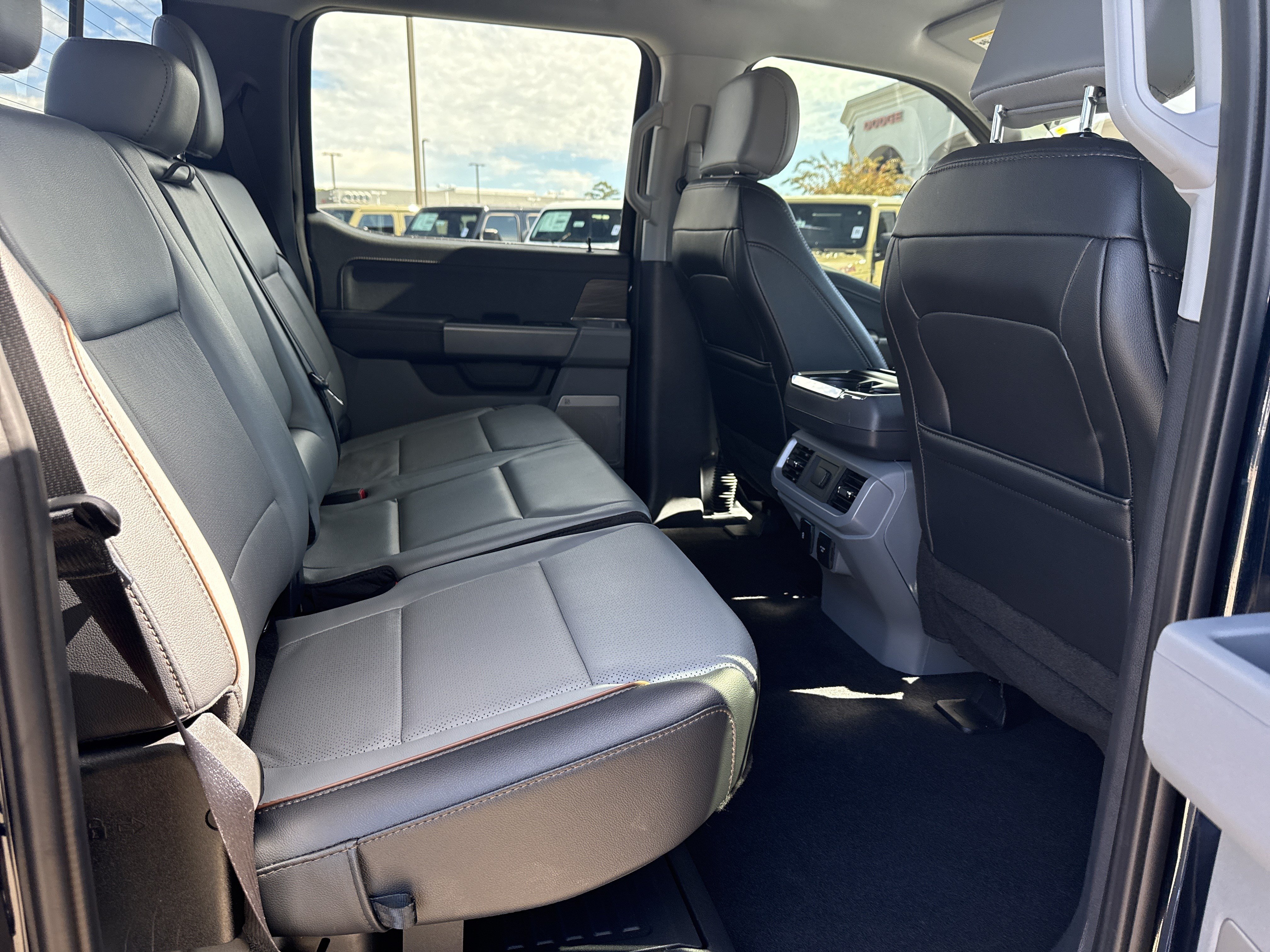 Used 2024 Ford F150 Lariat w/ Mobile Office Package AWD/4WD image 15