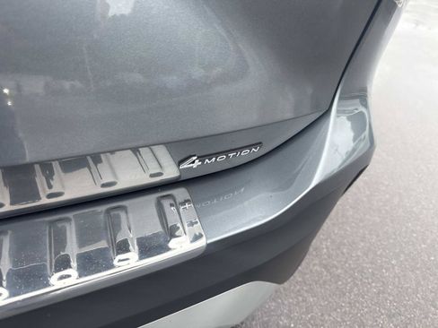 Certified 2025 Volkswagen Tiguan S AWD/4WD image 5