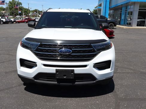 Used 2020 Ford Explorer XLT w/ Comfort Package AWD/4WD image 33