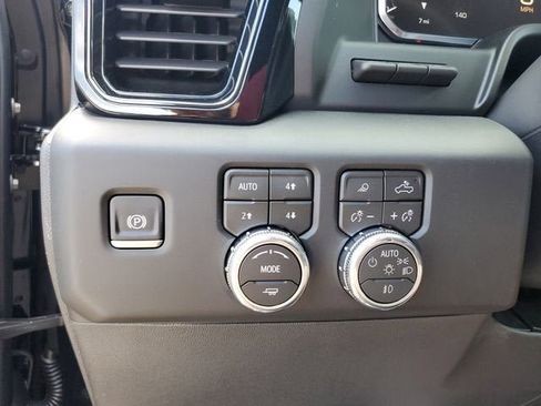 New 2026 GMC Sierra 1500 AT4 w/ AT4 Premium Package image 31