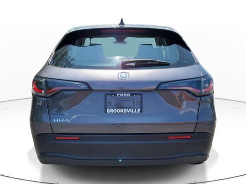 Used 2025 Honda HR-V LX image 5