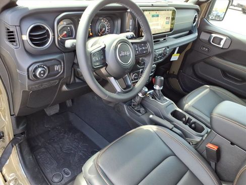 New 2026 Jeep Gladiator Willys AWD/4WD image 4