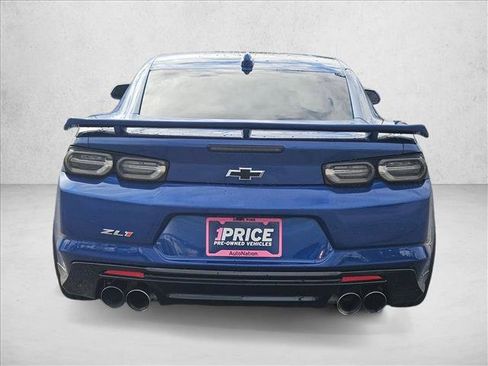 Used 2022 Chevrolet Camaro ZL1 image 7