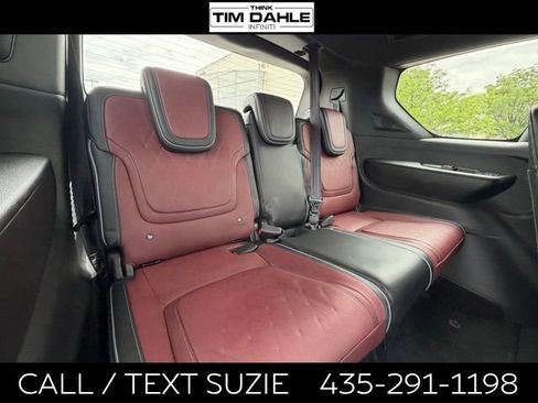Used 2025 INFINITI QX80 Autograph w/ Autograph Exterior Package AWD/4WD image 17