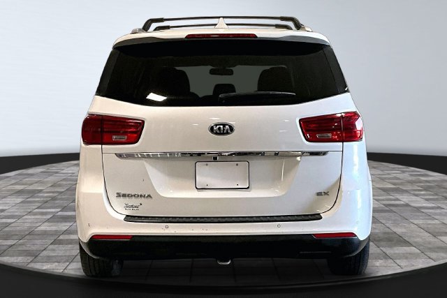 Used 2019 Kia Sedona EX FWD image 6