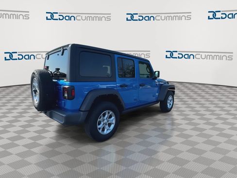 Used 2021 Jeep Wrangler Unlimited Sport AWD/4WD image 9
