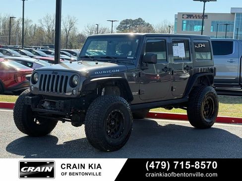 Used 2014 Jeep Wrangler Unlimited Rubicon w/ Connectivity Group image 2