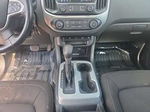 Used 2022 Chevrolet Colorado LT w/ Fleet Safety Package RWD image 11