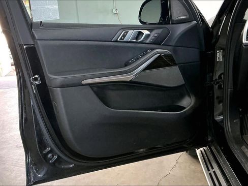 Used 2020 BMW X5 sDrive40i w/ Premium Package image 25