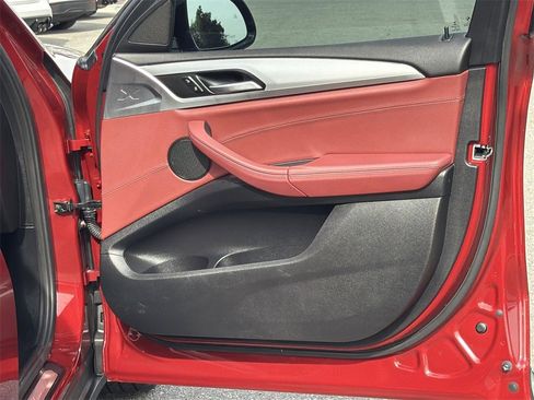 Used 2021 BMW X4 xDrive30i w/ Convenience Package image 32