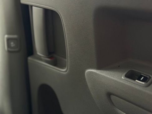 Used 2016 Kia Sedona LX w/ Option Group 020 image 20