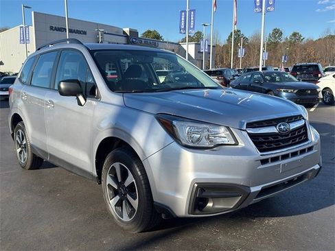 Used 2017 Subaru Forester 2.5i w/ Alloy Wheel Package image 7